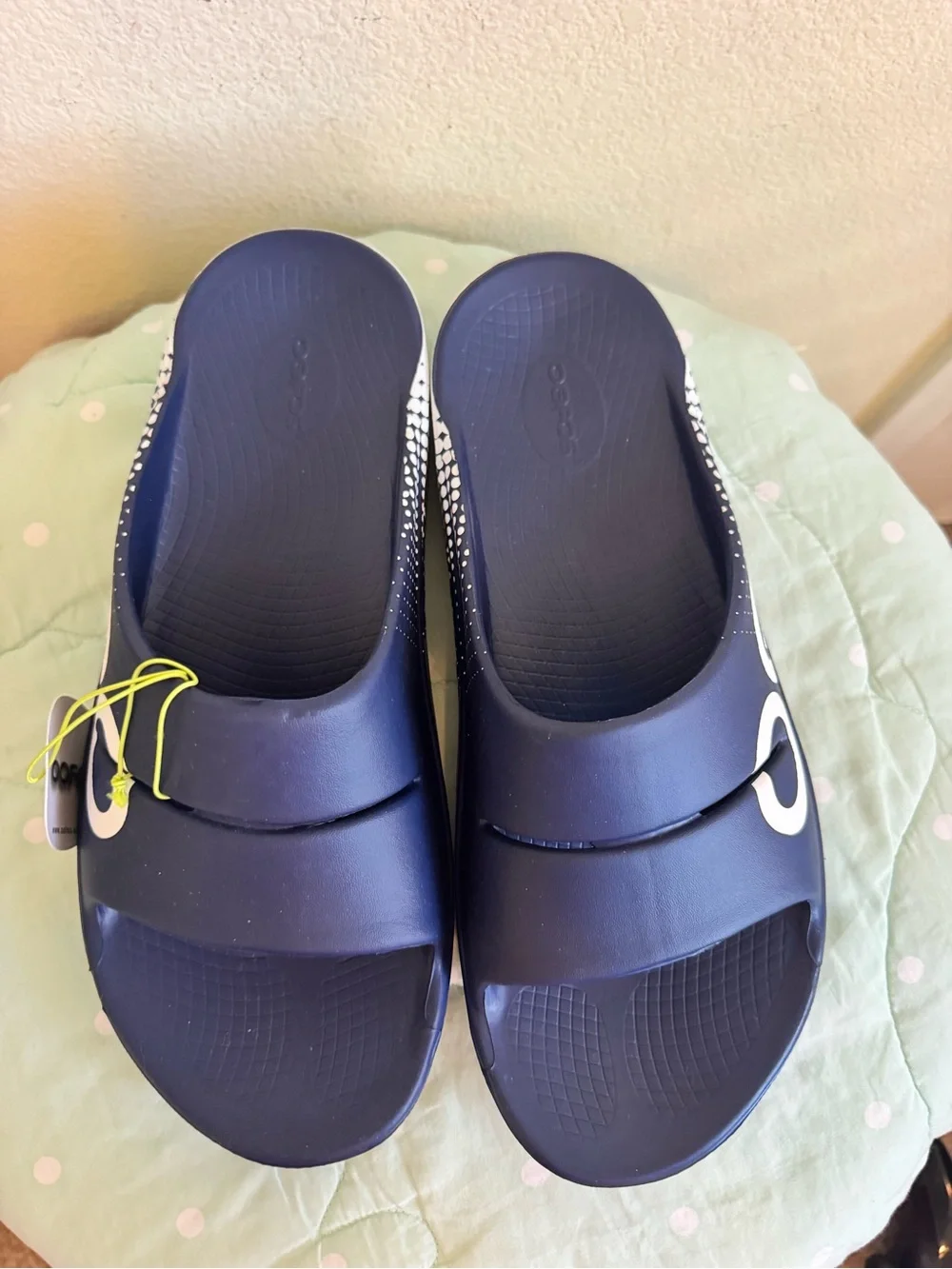 NWT OOFOS OOahh Sport Slide sandals Men’s size 13
